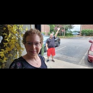 Meet your Posher, Deborah